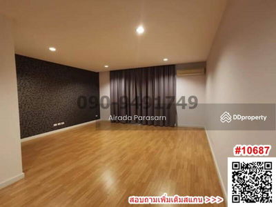 Flora Marigold, Bangkok, Thailand Flora Marigold, Bangkok, Thailand