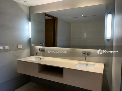 The Crest Ruamrudee, Bangkok, Thailand The Crest Ruamrudee, Bangkok, Thailand