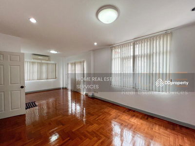 Baan Siri Town Sukhumvit 101 : Baan Siri Town Sukhumvit 101, Bangkok, Thailand Baan Siri Town Sukhumvit 101 : Baan Siri Town Sukhumvit 101, Bangkok, Thailand