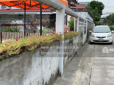 house for rent, Phra Khanong District, Bangkok, near BTS (Punnawithi), Bangkok, Thailand house for rent, Phra Khanong District, Bangkok, near BTS (Punnawithi), Bangkok, Thailand