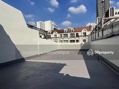 New Townhouse For Rent : Thonglor Open Office | Pet Friendly, Bangkok, Thailand New Townhouse For Rent : Thonglor Open Office | Pet Friendly, Bangkok, Thailand