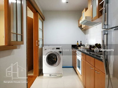 Queen's Park View, Bangkok, Thailand Queen's Park View, Bangkok, Thailand