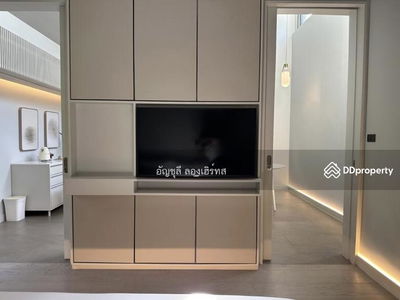 Private luxury villa near Queen Sirikit National Convention Center, Bangkok, Thailand Private luxury villa near Queen Sirikit National Convention Center, Bangkok, Thailand