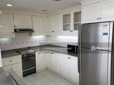 Empire House condominium, Bangkok, Thailand Empire House condominium, Bangkok, Thailand