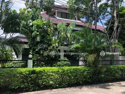 Noble House Ruamrudee, Bangkok, Thailand Noble House Ruamrudee, Bangkok, Thailand