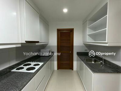 Acadamia Grand Tower, Bangkok, Thailand Acadamia Grand Tower, Bangkok, Thailand