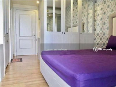 The Editor Vertical Village Sapankwai, Bangkok, Thailand The Editor Vertical Village Sapankwai, Bangkok, Thailand