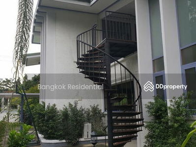3 Bedroom House in Sukhumvit 39, Phrom Phong, Bangkok, Thailand 3 Bedroom House in Sukhumvit 39, Phrom Phong, Bangkok, Thailand