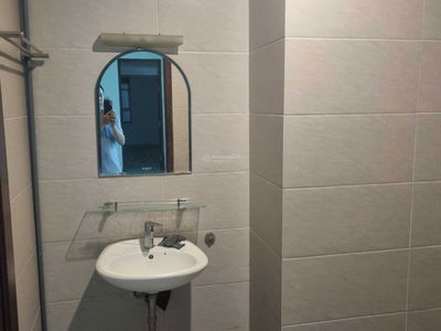 Trung Hoa Nhan Chinh, Vietnam Trung Hoa Nhan Chinh, Vietnam