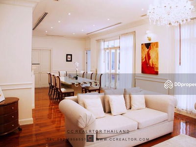 Sukhumvit 33, Bangkok, Thailand Sukhumvit 33, Bangkok, Thailand