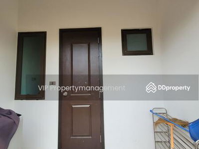 Lake Serene Rama II (Phase 4), Samut Sakhon, Thailand Lake Serene Rama II (Phase 4), Samut Sakhon, Thailand