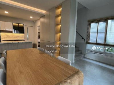 Mantana Bangna-Wongwaen, Bangkok, Thailand Mantana Bangna-Wongwaen, Bangkok, Thailand