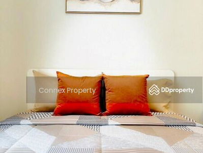 Metro Sky Wutthakat, Bangkok, Thailand Metro Sky Wutthakat, Bangkok, Thailand