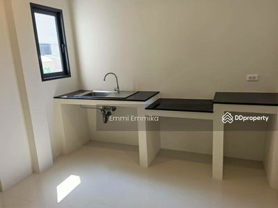 Centro Bangna, Samut Prakan, Thailand Centro Bangna, Samut Prakan, Thailand