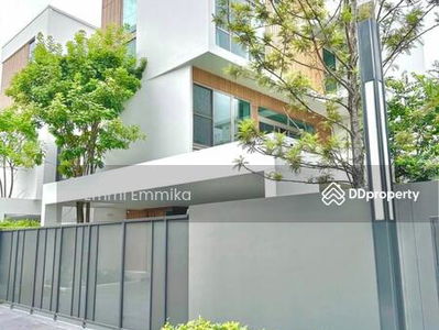 VIVE Rama 9, Bangkok, Thailand VIVE Rama 9, Bangkok, Thailand