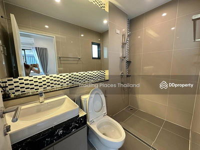 Burasiri Pattanakarn, Bangkok, Thailand Burasiri Pattanakarn, Bangkok, Thailand