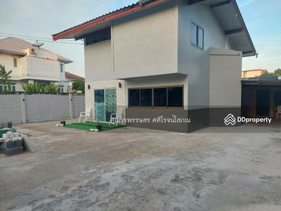 Baan Chokchai 4, Ladprao, Bangkok, Thailand Baan Chokchai 4, Ladprao, Bangkok, Thailand