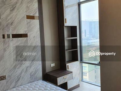 Siamese Exclusive Queens, Bangkok, Thailand Siamese Exclusive Queens, Bangkok, Thailand