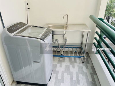 Housing in Bang Kruai, Thailand Housing in Bang Kruai, Thailand