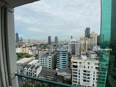 Ivy Thonglor, Bangkok, Thailand Ivy Thonglor, Bangkok, Thailand