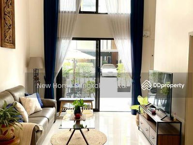Homey Style Townhouse for Rent in Pattanakarn, Bangkok, Thailand Homey Style Townhouse for Rent in Pattanakarn, Bangkok, Thailand
