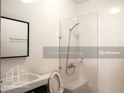 Premier, Bangkok, Thailand Premier, Bangkok, Thailand