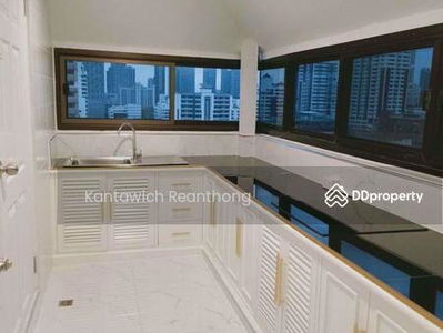 The Waterford Park Sukhumvit 53, Bangkok, Thailand The Waterford Park Sukhumvit 53, Bangkok, Thailand