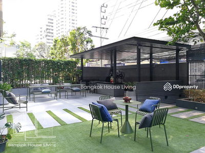 Tela Thonglor 13, Bangkok, Thailand Tela Thonglor 13, Bangkok, Thailand