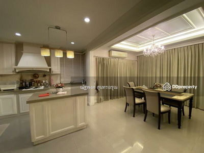 Central Chaengwattana, Big C Major Pak Kret, Muang Thong Thani, Nonthaburi, Thailand Central Chaengwattana, Big C Major Pak Kret, Muang Thong Thani, Nonthaburi, Thailand