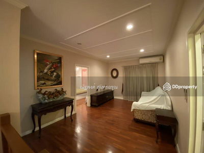 Central Chaengwattana, Big C Major Pak Kret, Muang Thong Thani, Nonthaburi, Thailand Central Chaengwattana, Big C Major Pak Kret, Muang Thong Thani, Nonthaburi, Thailand