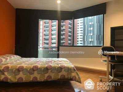 Regent Royal Place 2 condominium, Bangkok, Thailand Regent Royal Place 2 condominium, Bangkok, Thailand