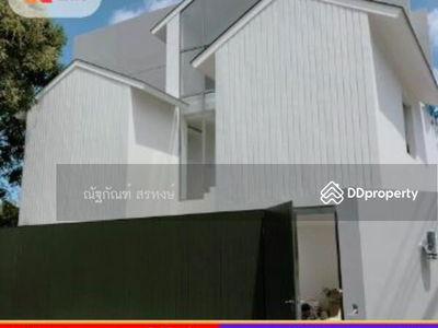 Code FR0154 Soi Pridi Banomyong 14, corner room, private and quiet, Bangkok, Thailand Code FR0154 Soi Pridi Banomyong 14, corner room, private and quiet, Bangkok, Thailand