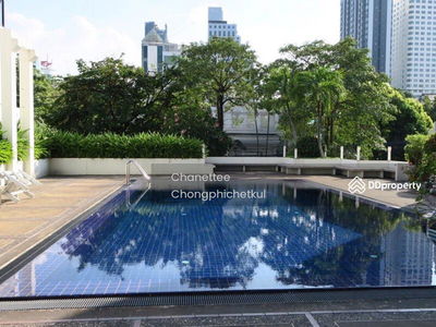 Sukhumvit House, Bangkok, Thailand Sukhumvit House, Bangkok, Thailand
