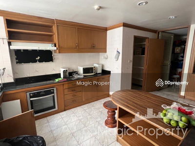 Tai Ping Towers, Bangkok, Thailand Tai Ping Towers, Bangkok, Thailand