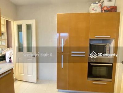 Setthasiri Chaengwattana-Prachachuen, Nonthaburi, Thailand Setthasiri Chaengwattana-Prachachuen, Nonthaburi, Thailand