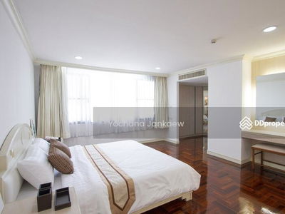 Sethiwan Palace Sukhumvit 4, Bangkok, Thailand Sethiwan Palace Sukhumvit 4, Bangkok, Thailand