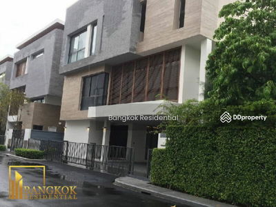 House in Compound, Bangkok, Thailand House in Compound, Bangkok, Thailand