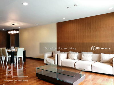 Richmond Hills Residence Thonglor 25, Bangkok, Thailand Richmond Hills Residence Thonglor 25, Bangkok, Thailand