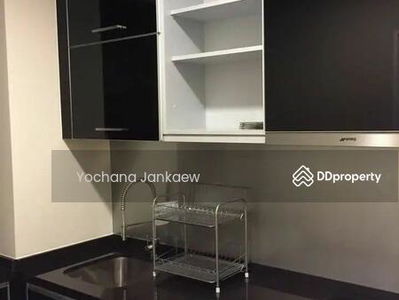 The Crest Sukhumvit 34, Bangkok, Thailand The Crest Sukhumvit 34, Bangkok, Thailand