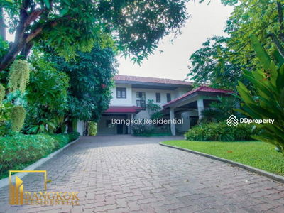 House in Compound, Bangkok, Thailand House in Compound, Bangkok, Thailand