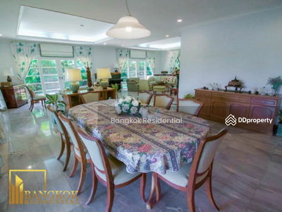 House in Compound, Bangkok, Thailand House in Compound, Bangkok, Thailand