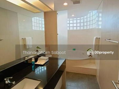 Ekamai Gardens, Bangkok, Thailand Ekamai Gardens, Bangkok, Thailand