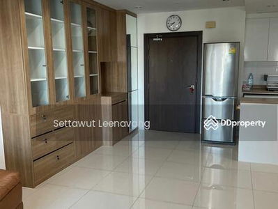 Sathorn Gardens, Bangkok, Thailand Sathorn Gardens, Bangkok, Thailand