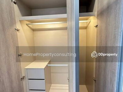 Whizdom Essence, Bangkok, Thailand Whizdom Essence, Bangkok, Thailand