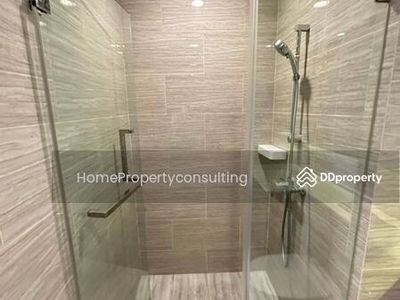 Whizdom Essence, Bangkok, Thailand Whizdom Essence, Bangkok, Thailand