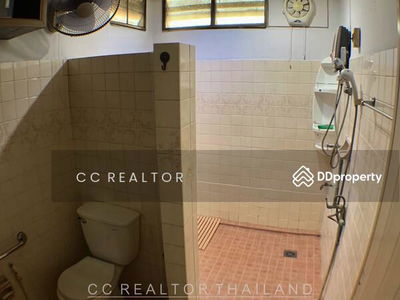 House For Rent Soi Yennakart 1, Bangkok, Thailand House For Rent Soi Yennakart 1, Bangkok, Thailand