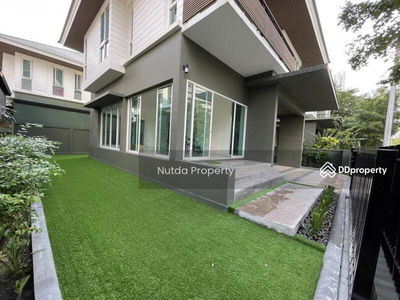 House NARA BOTANIC Srinakharin, Samut Prakan, Thailand House NARA BOTANIC Srinakharin, Samut Prakan, Thailand