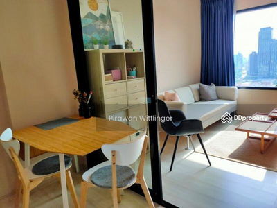 Life Asoke, Bangkok, Thailand Life Asoke, Bangkok, Thailand