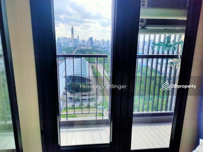 Life Asoke, Bangkok, Thailand Life Asoke, Bangkok, Thailand