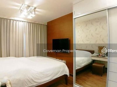 Q House Condo Sathorn, Bangkok, Thailand Q House Condo Sathorn, Bangkok, Thailand